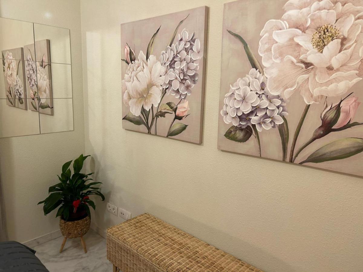 Apartamento Suite Torre Alta Parking Gratis Sevilla Buitenkant foto